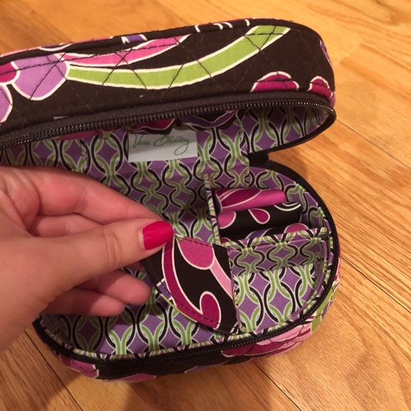 Vera Bradley jewelry/makeup case! - Picture 7 of 7